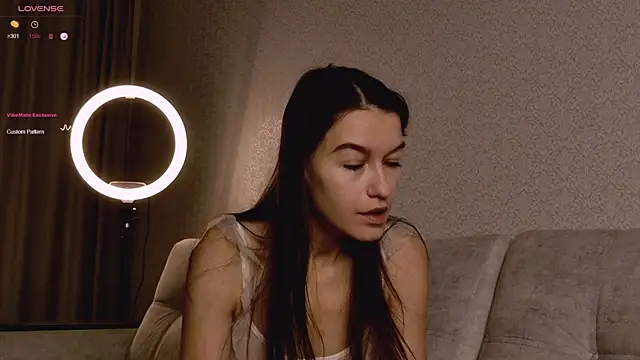 Alice  grace online show from 10-09-25, 08:07