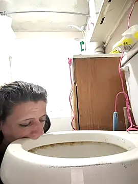 Snapshot of UniqueKorn86 chatting on 02-12-26, 02:17 UniqueKorn86 online show from 02-12-26, 02:17