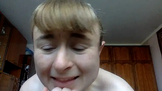 KlavdiaPetrivna online show from 07-04-26, 05:35