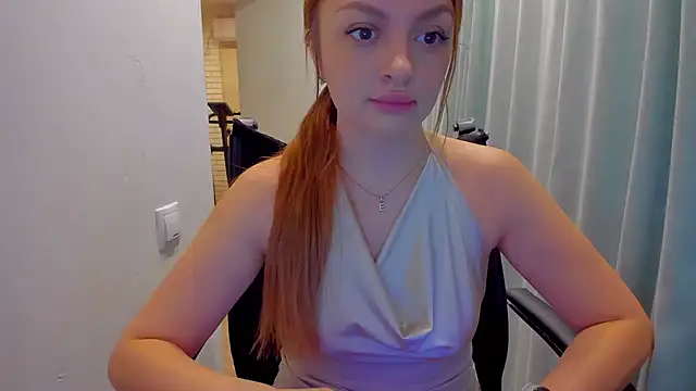 Snapshot of realfairy chatting on 02-19-25, 09:03 realfairy online show from 02-19-25, 09:03