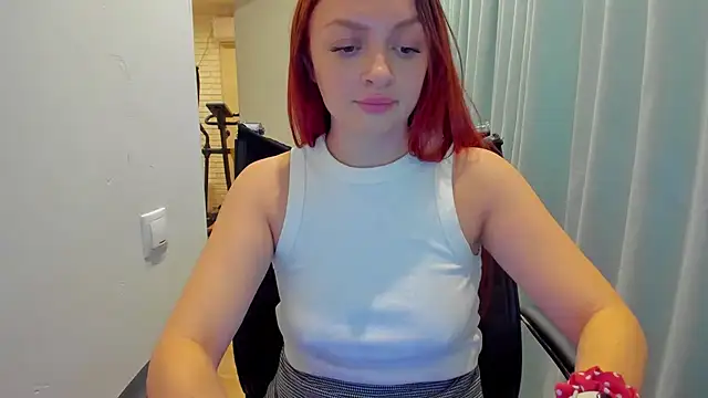 Snapshot of realfairy chatting on 02-28-25, 12:10 realfairy online show from 02-28-25, 12:10