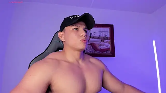 RoyConstance online show from 01-16-26, 03:43