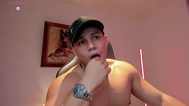 RoyConstance online show from 07-18-26, 04:22