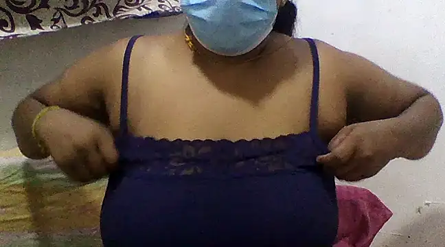 Snapshot of selharsha chatting on 03-08-25, 10:34 selharsha online show from 03-08-25, 10:34