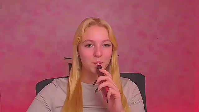 Milka kiss  online show from 01-04-25, 04:32