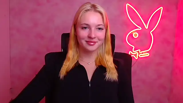 Milka kiss  online show from 09-25-25, 11:25