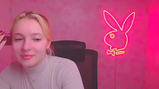 Milka kiss  online show from 10-25-25, 11:29