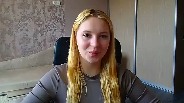 Milka kiss  online show from 06-27-26, 12:22