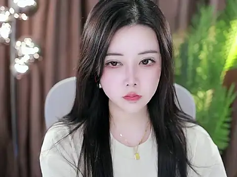 Qiaoqiao  online show from 02-09-25, 02:07