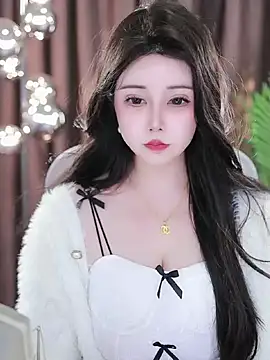 Qiaoqiao  online show from 02-26-25, 10:47