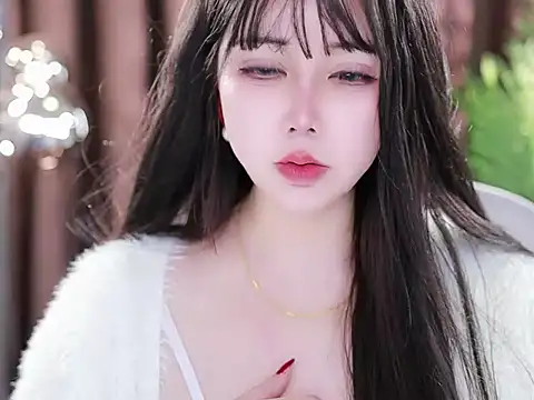 Qiaoqiao  online show from 03-08-25, 06:37