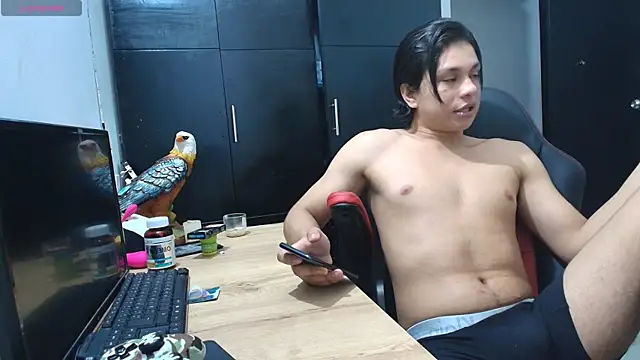 Snapshot of Haruto2001 chatting on 01-09-25, 01:39 Haruto2001 online show from 01-09-25, 01:39