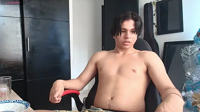 Snapshot of Haruto2001 chatting on 01-17-25, 05:08 Haruto2001 online show from 01-17-25, 05:08