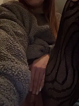 Snapshot of joie_20 chatting on 02-17-26, 10:27 joie 20 online show from 02-17-26, 10:27