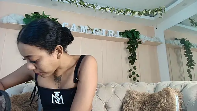 flavia cruz online show from 05-16-26, 12:04