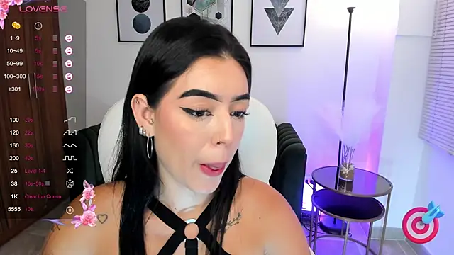 Snapshot of zoee_jackson chatting on 02-05-25, 06:59 zoee jackson online show from 02-05-25, 06:59