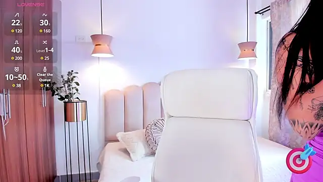 Snapshot of zoee_jackson chatting on 02-24-25, 06:47 zoee jackson online show from 02-24-25, 06:47