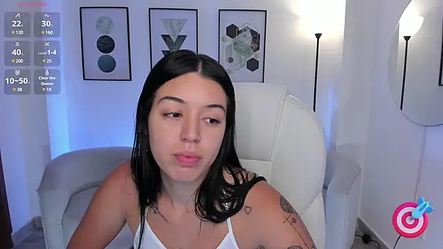 Snapshot of zoee_jackson chatting on 03-15-25, 07:38 zoee jackson online show from 03-15-25, 07:38