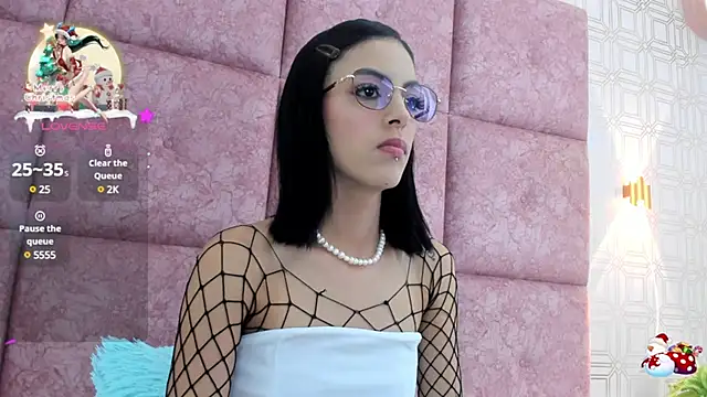 Snapshot of LilitRobins chatting on 01-03-25, 12:22 LilitRobins online show from 01-03-25, 12:22