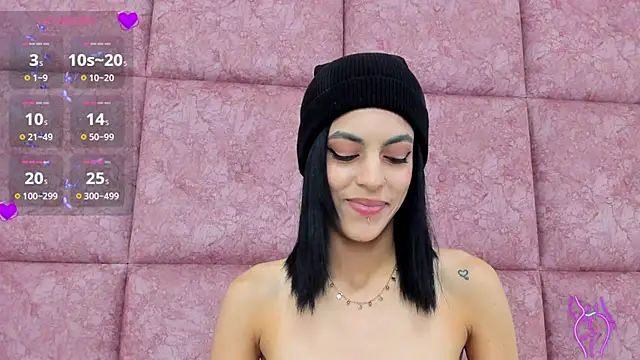 Snapshot of LilitRobins chatting on 02-21-25, 07:45 LilitRobins online show from 02-21-25, 07:45