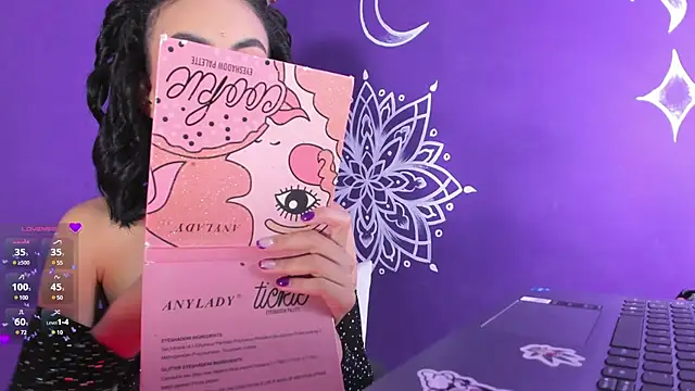 Snapshot of LilitRobins chatting on 03-22-25, 08:59 LilitRobins online show from 03-22-25, 08:59