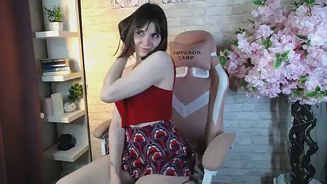 ManuTaya online show from 02-13-25, 04:17