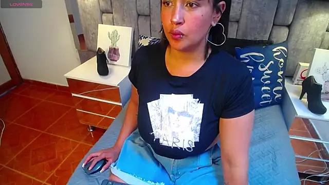 MirandaDream2 online show from 03-09-25, 04:11