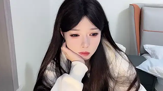 Snapshot of Q-ing chatting on 01-21-25, 05:51 Q-ing online show from 01-21-25, 05:51