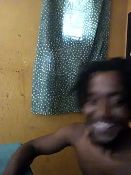 Snapshot of Hentaii001 chatting on 03-14-25, 01:46 Hentaii001 online show from 03-14-25, 01:46