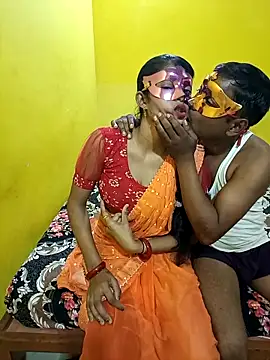 Snapshot of Rashili_Riya chatting on 09-18-25, 06:59 Rashili Riya online show from 09-18-25, 06:59