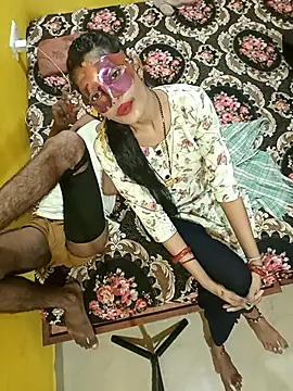 Snapshot of Rashili_Riya chatting on 09-23-25, 05:49 Rashili Riya online show from 09-23-25, 05:49