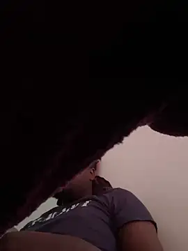 Snapshot of Andricastro chatting on 12-07-24, 10:56 Andricastro online show from 12-07-24, 10:56