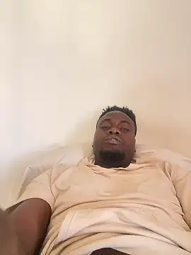 Snapshot of Andricastro chatting on 12-21-24, 08:43 Andricastro online show from 12-21-24, 08:43