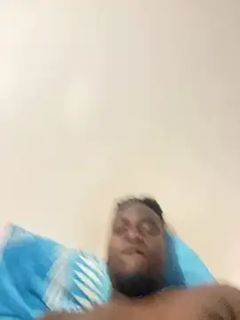 Snapshot of Andricastro chatting on 01-01-25, 12:53 Andricastro online show from 01-01-25, 12:53