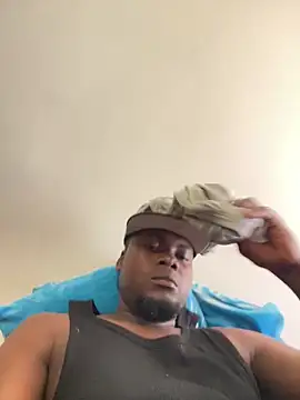 Snapshot of Andricastro chatting on 02-02-25, 07:04 Andricastro online show from 02-02-25, 07:04