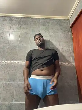 Snapshot of Andricastro chatting on 02-05-25, 12:10 Andricastro online show from 02-05-25, 12:10