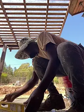 Snapshot of Andricastro chatting on 03-03-25, 05:39 Andricastro online show from 03-03-25, 05:39