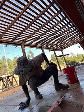 Snapshot of Andricastro chatting on 03-04-25, 08:05 Andricastro online show from 03-04-25, 08:05