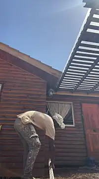 Snapshot of Andricastro chatting on 03-05-25, 06:01 Andricastro online show from 03-05-25, 06:01