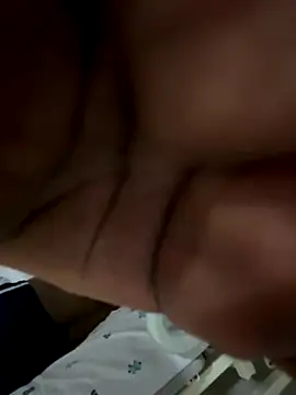 Snapshot of Andricastro chatting on 09-12-25, 10:15 Andricastro online show from 09-12-25, 10:15