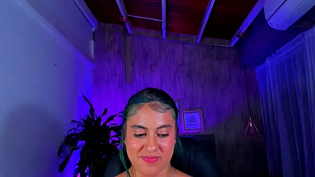 Xisu  online show from 01-18-25, 10:06