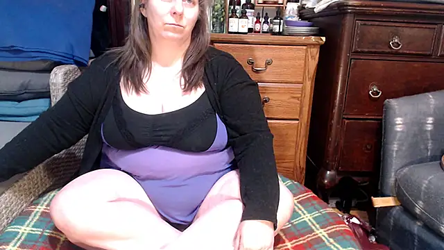 ladyscarlotta online show from 02-23-25, 03:02