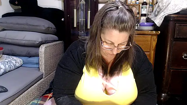 ladyscarlotta online show from 02-25-25, 01:41