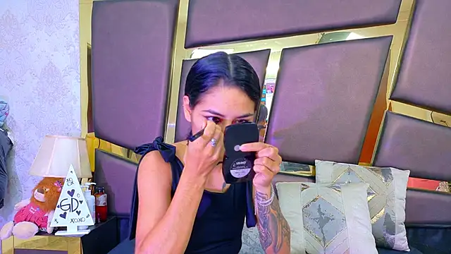 NicoleEsposito online show from 04-08-26, 12:38