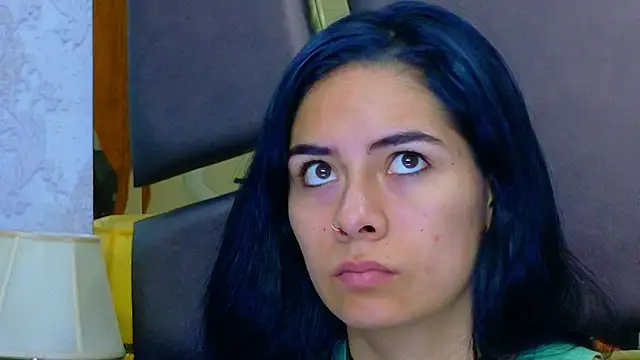 NicoleEsposito online show from 04-21-26, 12:44