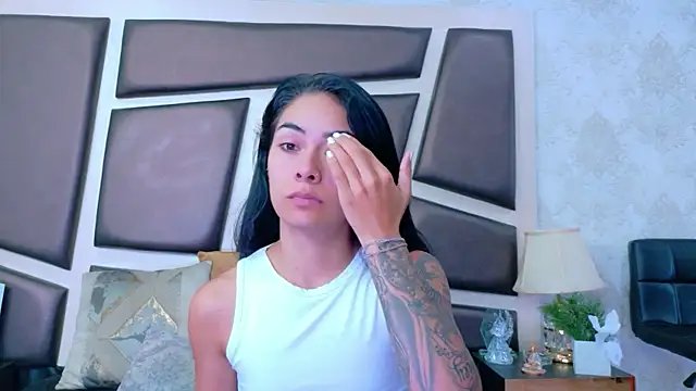 NicoleEsposito online show from 06-11-26, 12:58