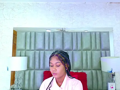 AlisonJaimes online show from 09-17-25, 01:35