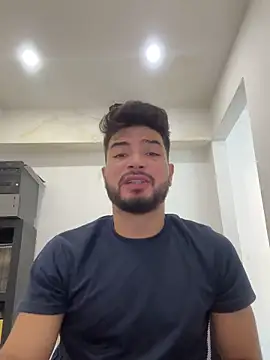 Snapshot of _tony8 chatting on 11-06-25, 07:04 tony8 online show from 11-06-25, 07:04