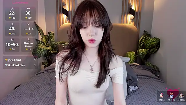 Snapshot of NikkiMiltons chatting on 12-03-25, 03:10 NikkiMiltons online show from 12-03-25, 03:10