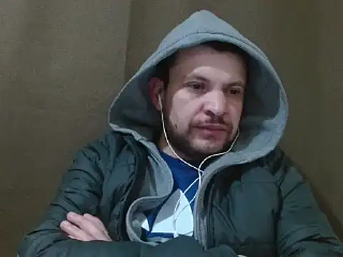 camiloking1720 online show from 02-07-25, 04:06